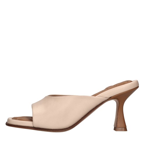 W366 nappa pantoletten und - nappa,